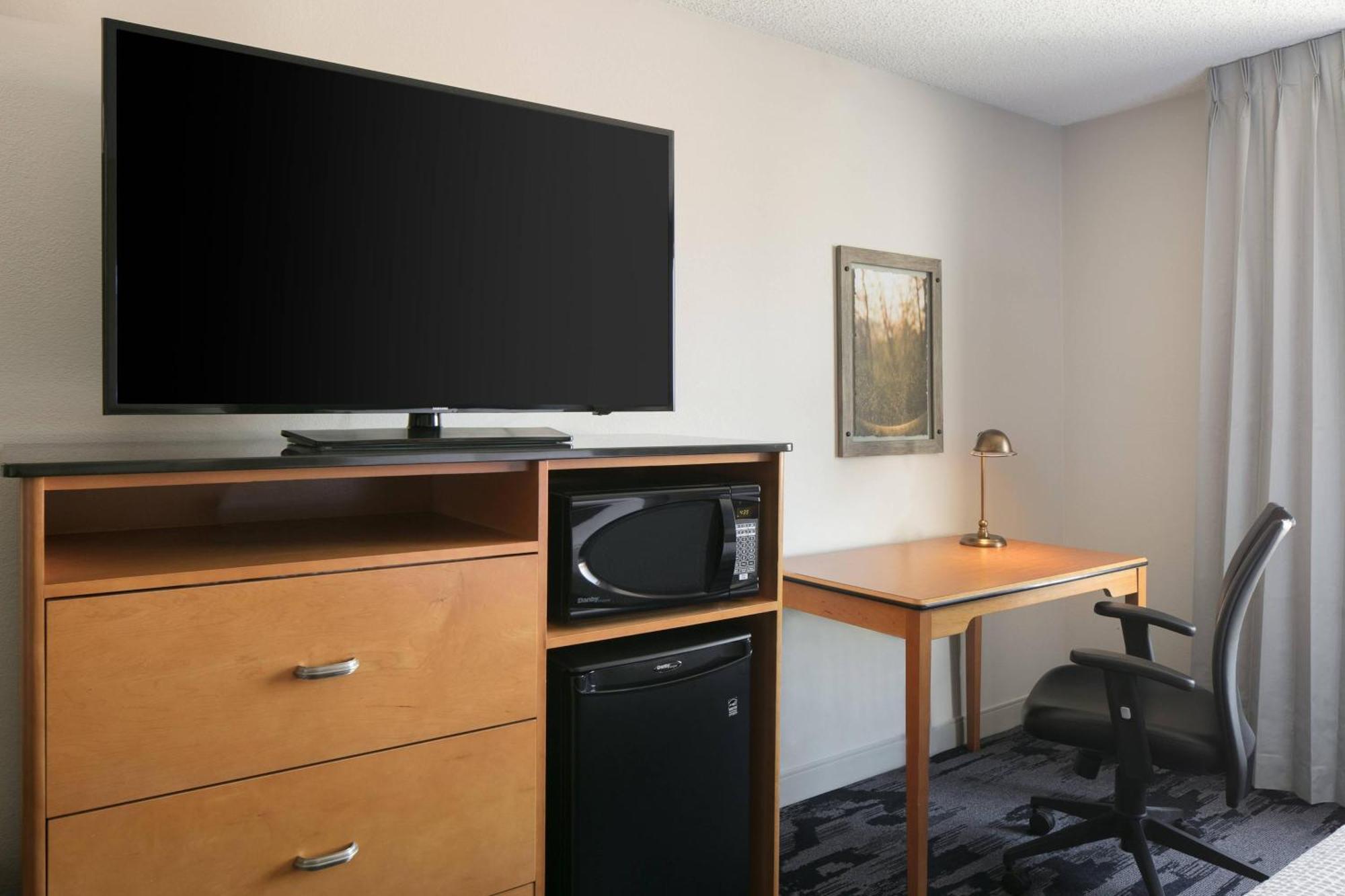 Fairfield Inn Manhattan, Kansas Екстер'єр фото
