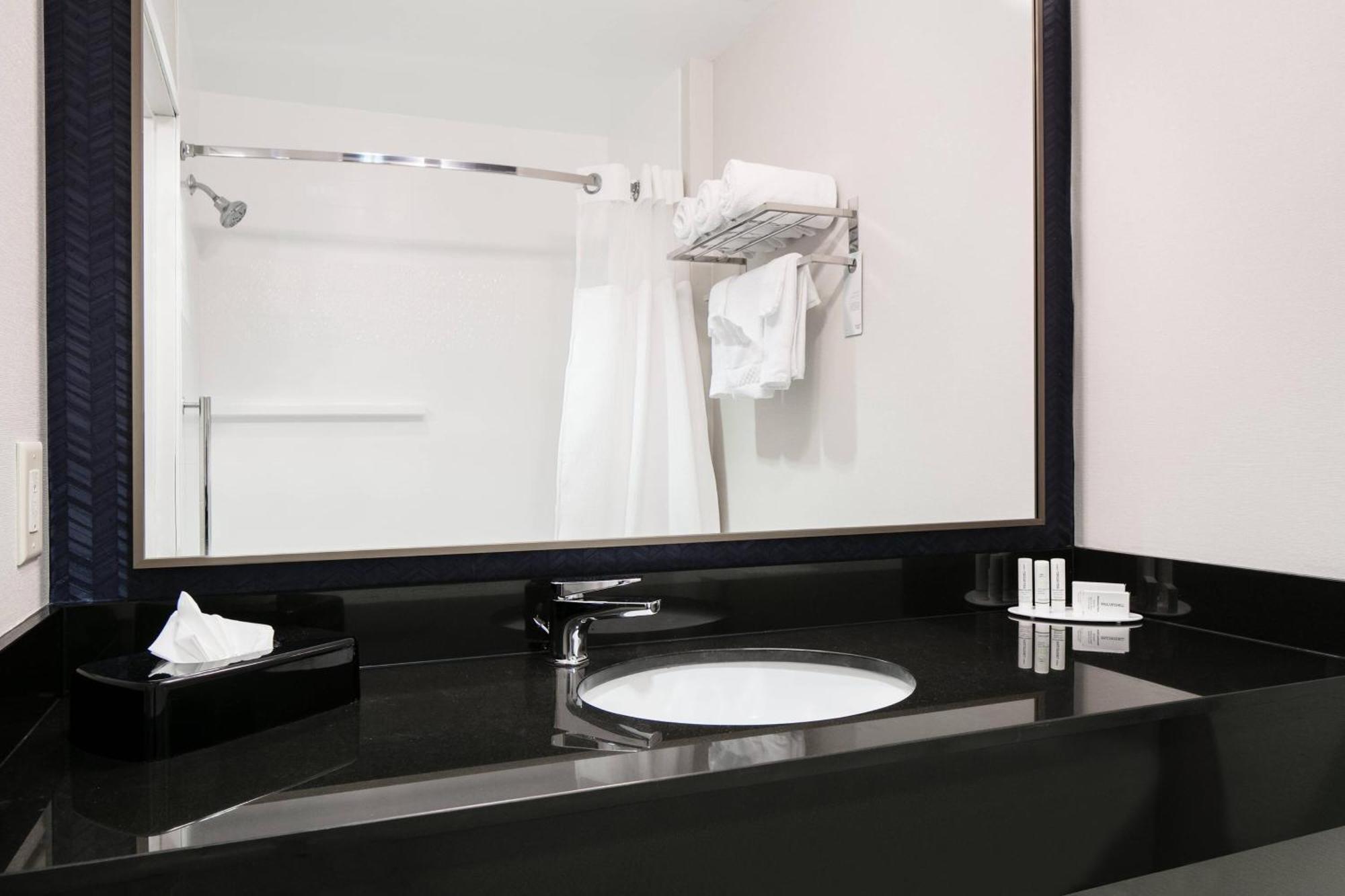Fairfield Inn Manhattan, Kansas Екстер'єр фото